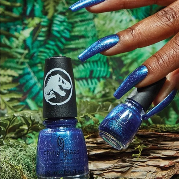 ⭐️5 For 25⭐️ China Glaze Jurassic World You Should Know Beta! Nail Lacquer - Picture 6 of 7